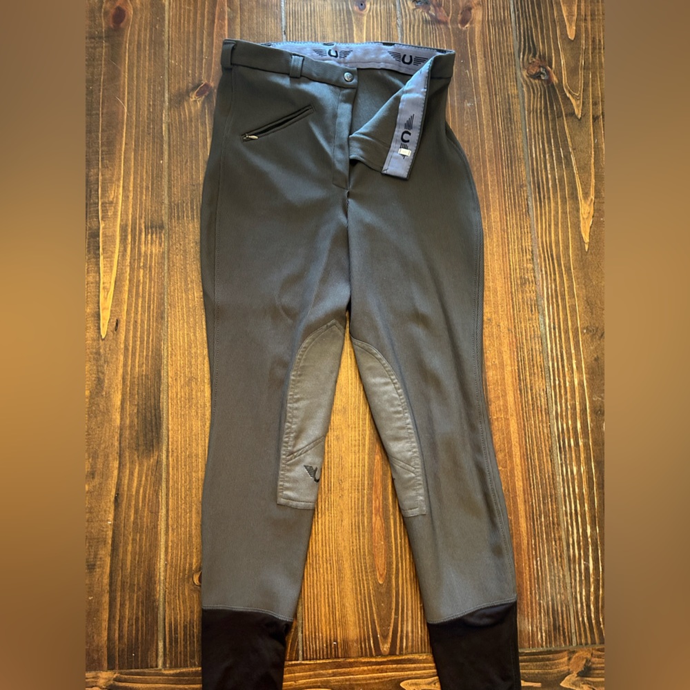Like New! Gray Ribbed English Hunter Breeches